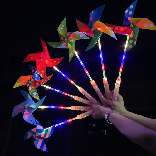 Children‘s Colorful Luminous Windmill Plastic Four-Leaf Cartoon Windmill Outdoor DIY Colorful Windmill Stall Push Toys 