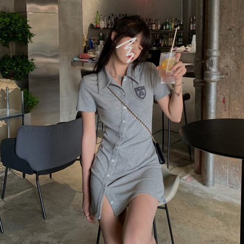 Sweet French Style Short-Sleeved A- line Dress for Hot Girls Summer Single-Breasted Fashion Design Waist Slimming Polo Dress