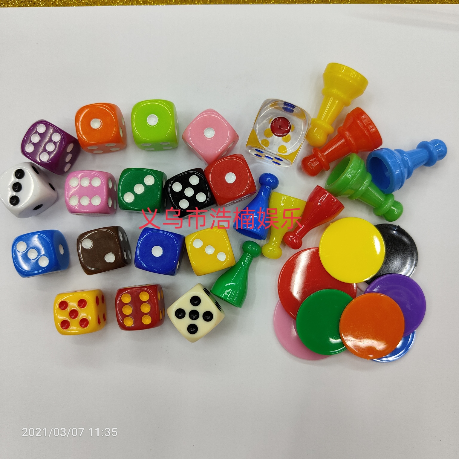 Material supply, 16th color acrylic dice dice color variety