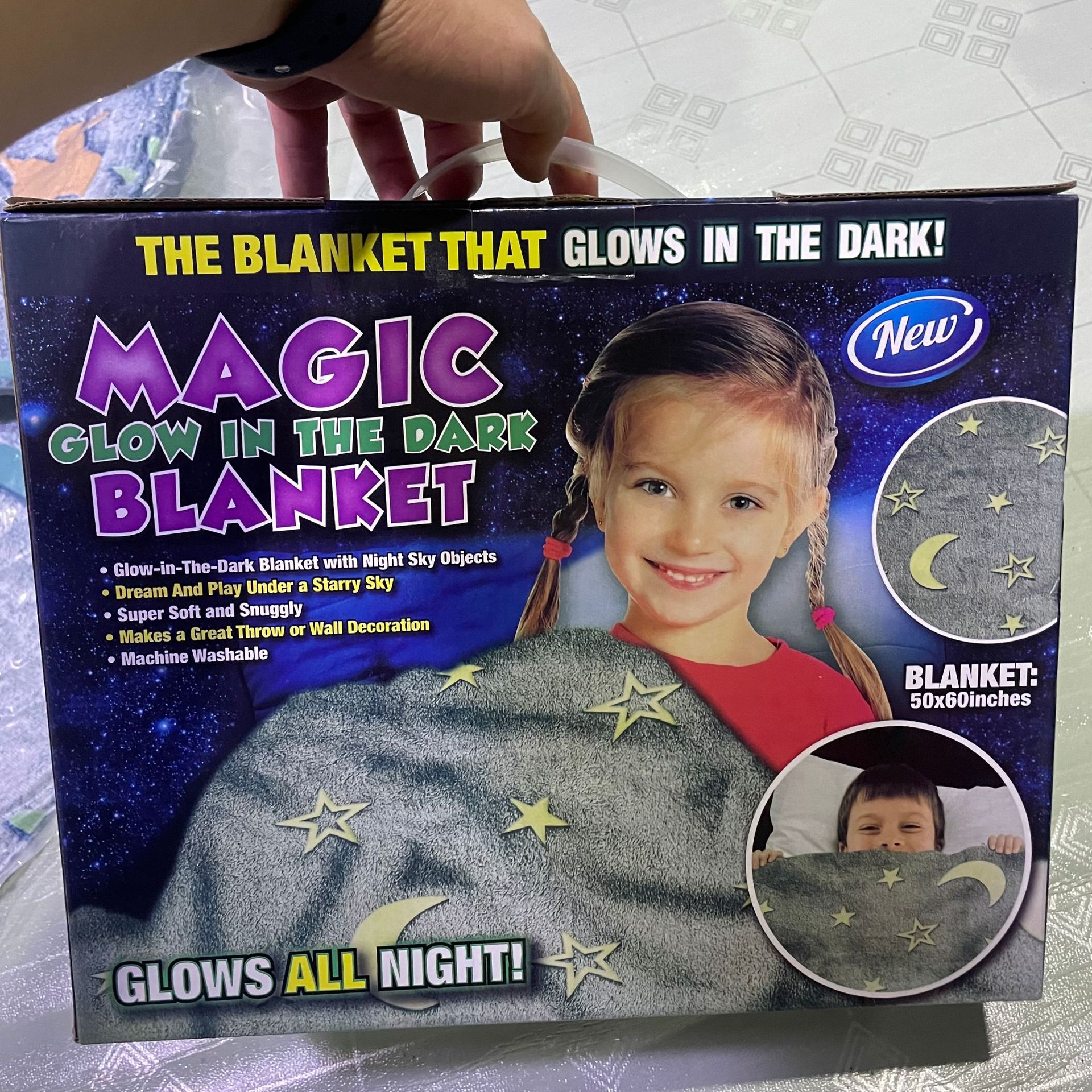 Factory in Stock Amazon Flannel Blanket Glowing Luminous Blanket Baby Blanket Nap Blanket Air Condit