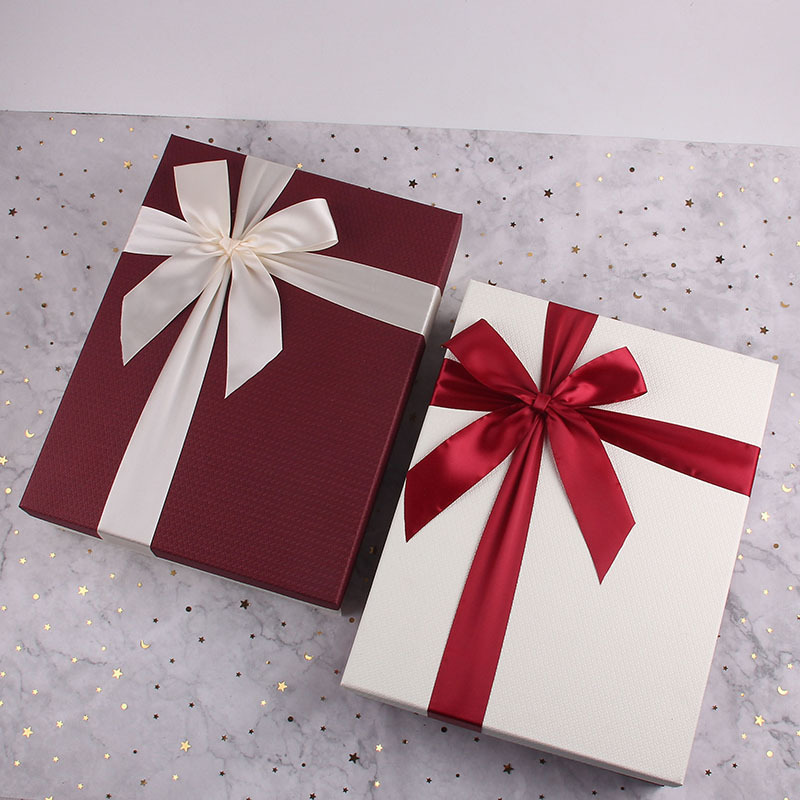 礼盒衣服包装盒空盒子生日礼物盒大号商务礼品盒精致简约礼品盒