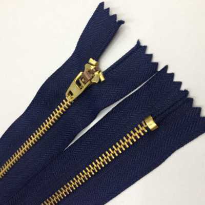 Factory Direct Sales Spot Supply 3yg Metal Closed Tail Zipper High Quality Brass Pants Placket Specifications and Colors