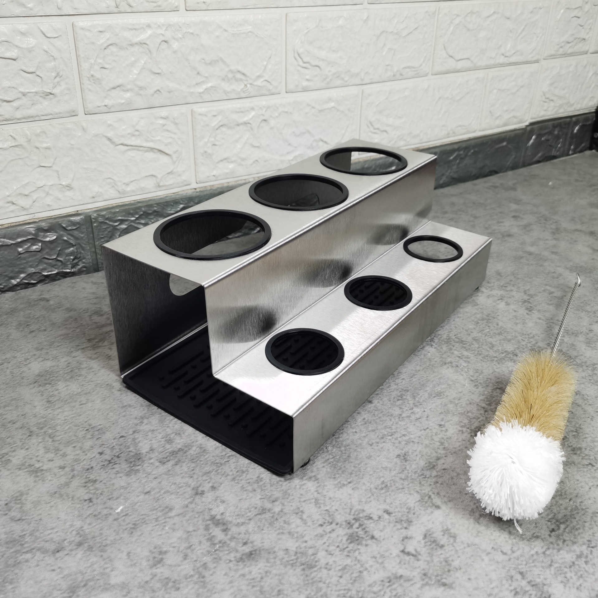 Amazon Stainless Steel Soda Bottle Draining Rack Soda Glass Cup Anti-Moisture Rack with Silica Gel P