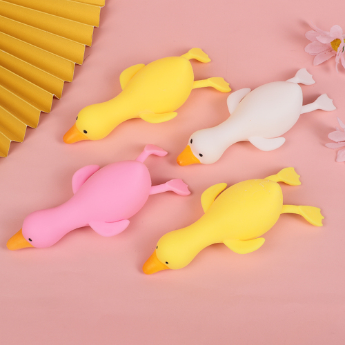 Factory Direct Sales New Eva Flour Decompression Cute Duck TPR Soft Glue Extrusion Compressable Musical Toy Stretch Vent