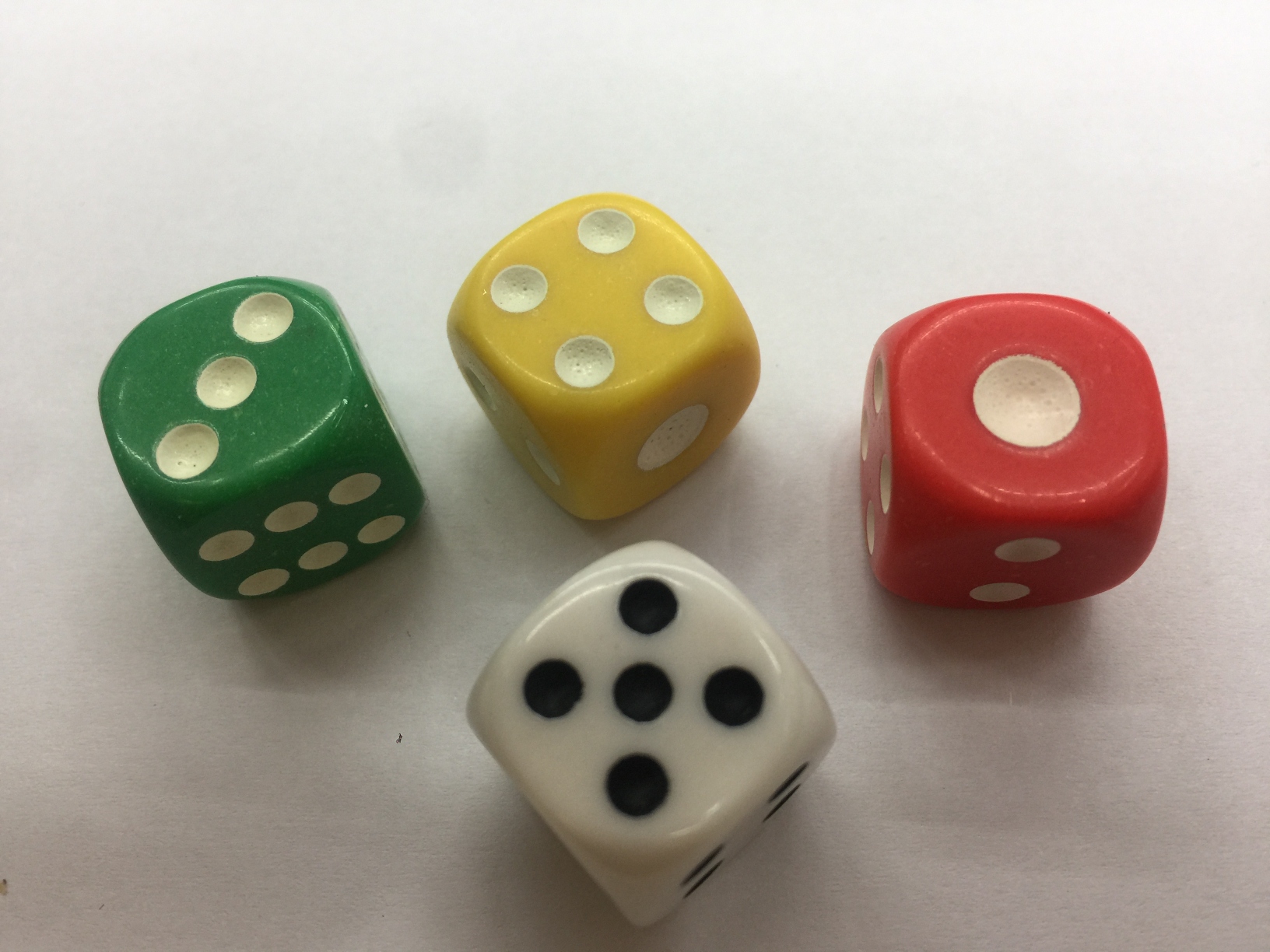 【Yiwu Haonan Sports】 Supply 14 # color dice a variety of colors