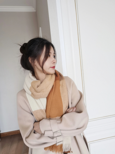 Korean New Soft and Delicate Breathable Twill Large Plaid Long Scarf Shawl