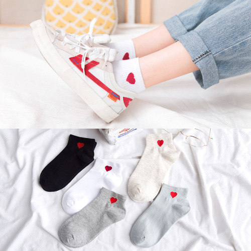 Autumn Summer New Thin Breathable Sweat Absorbing Japanese Style women‘s Boat Socks Love Pure Color Colored Cotton Short Socks One-Piece Delivery 