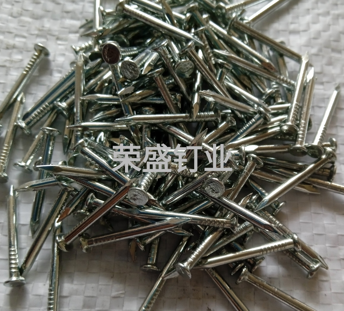 zinc plated concrete nail black nail steel concrete nail smooth shank nail fluted shank nail hardened steel nail 