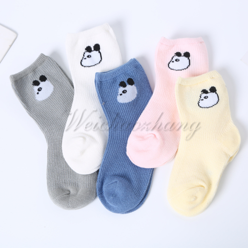 5 pairs one pack free shipping simple fresh cotton texture children‘s socks spring and autumn boys and girls medium and big children comfortable stockings