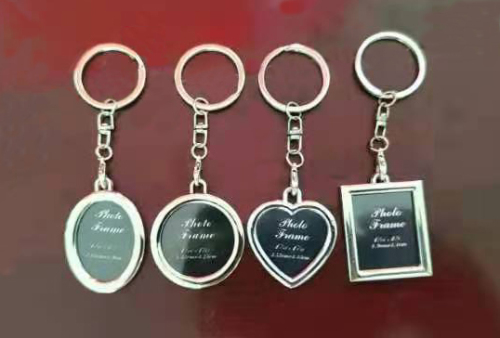 Metal Keychains， can Be Heat Transfer Logo， Can Be Used as Advertising Promotional Novelties.