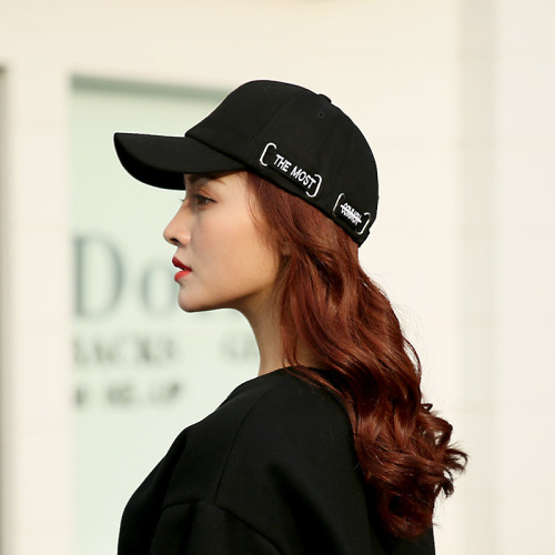 sun-proof baseball cap women‘s korean-style hat fashionable face-looking small peaked cap hard top breathable letters