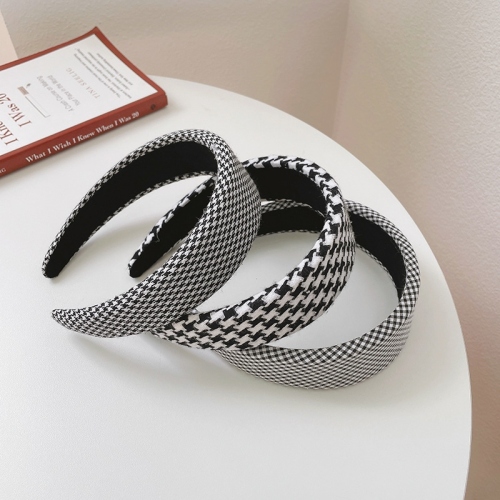 korean autumn new essential simple black and white plaid headband temperament female sponge wide edge headband headdress