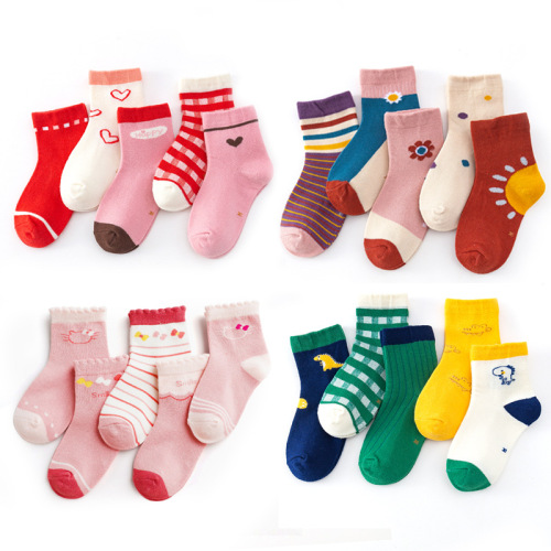 23 new children‘s socks autumn and winter combed cotton baby cartoon boys and girls tube socks medium and big children socks wholesale