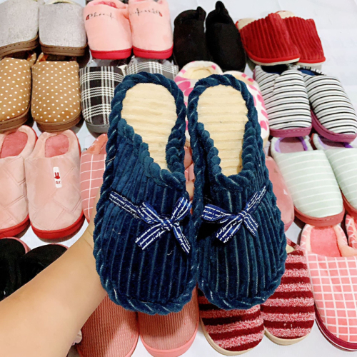 Stall Hot Sale Ganji Night Market 10 Yuan 15 Yuan Model Cotton Slippers Inventory Home Miscellaneous Boutique Cotton Slippers