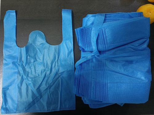 Spot Factory Direct Non-Woven Vest Bag Environmental Protection Bag 24*35 （Random Color）