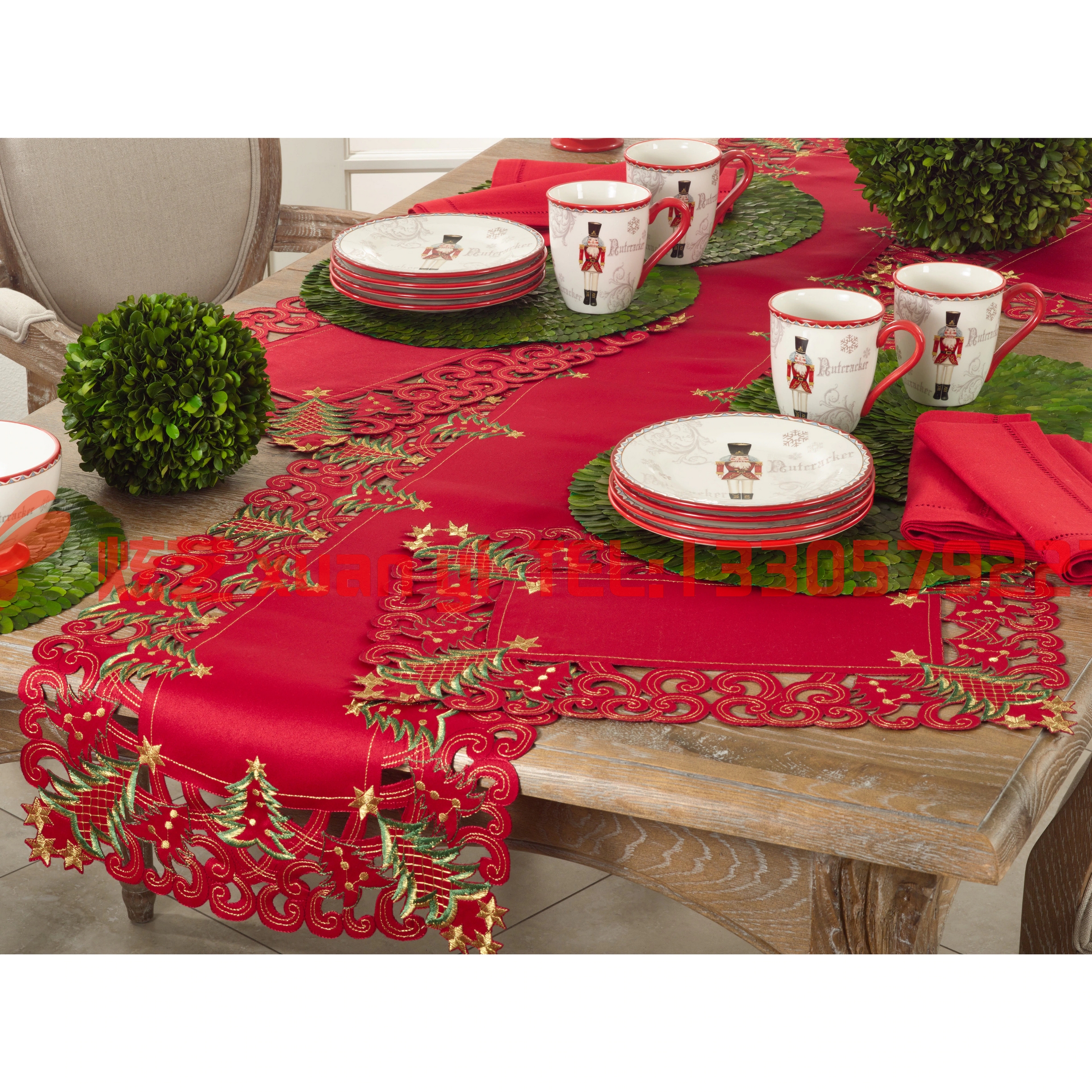 Christmas Trees Holiday Table Runner圣诞树假日桌布 绣花台布