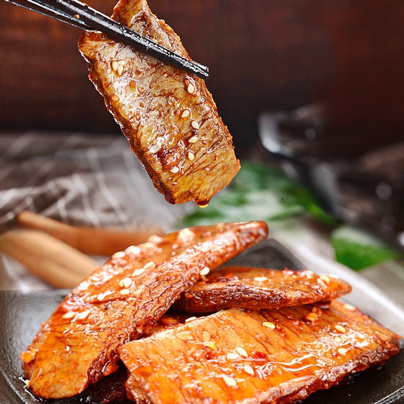 手撕素牛排五花素肉麻辣豆干辣条豆腐干零食豆制品素牛肉素食批发