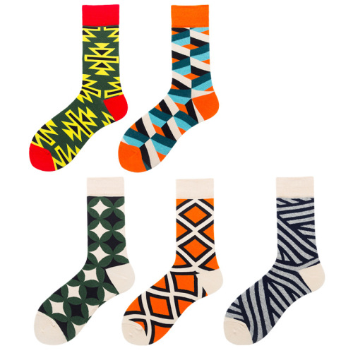 autumn and winter fashion men‘s mid-calf socks geometric rhombus colorful street skateboard socks men‘s socks factory socks wholesale
