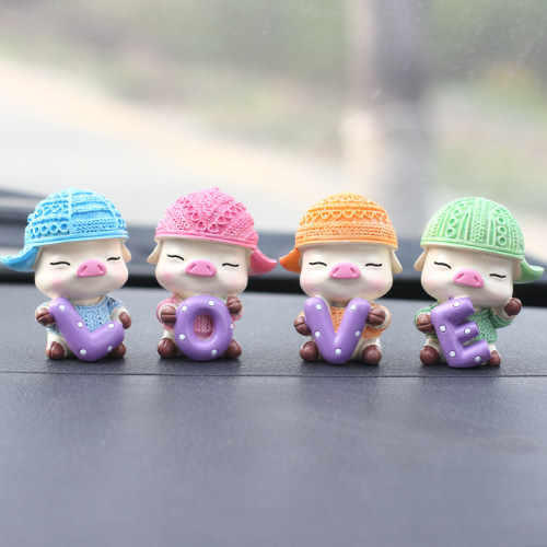 Internet Celebrity New mini Pig Crafts Creative Car Interior Supplies Love Colorful Cute Pig Ornaments 