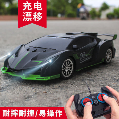 Cross-Border 1：18 Four-Way Remote Control Car Wireless High-Speed Drift Racing Car Children‘s Electric Toy Car Model Wholesale