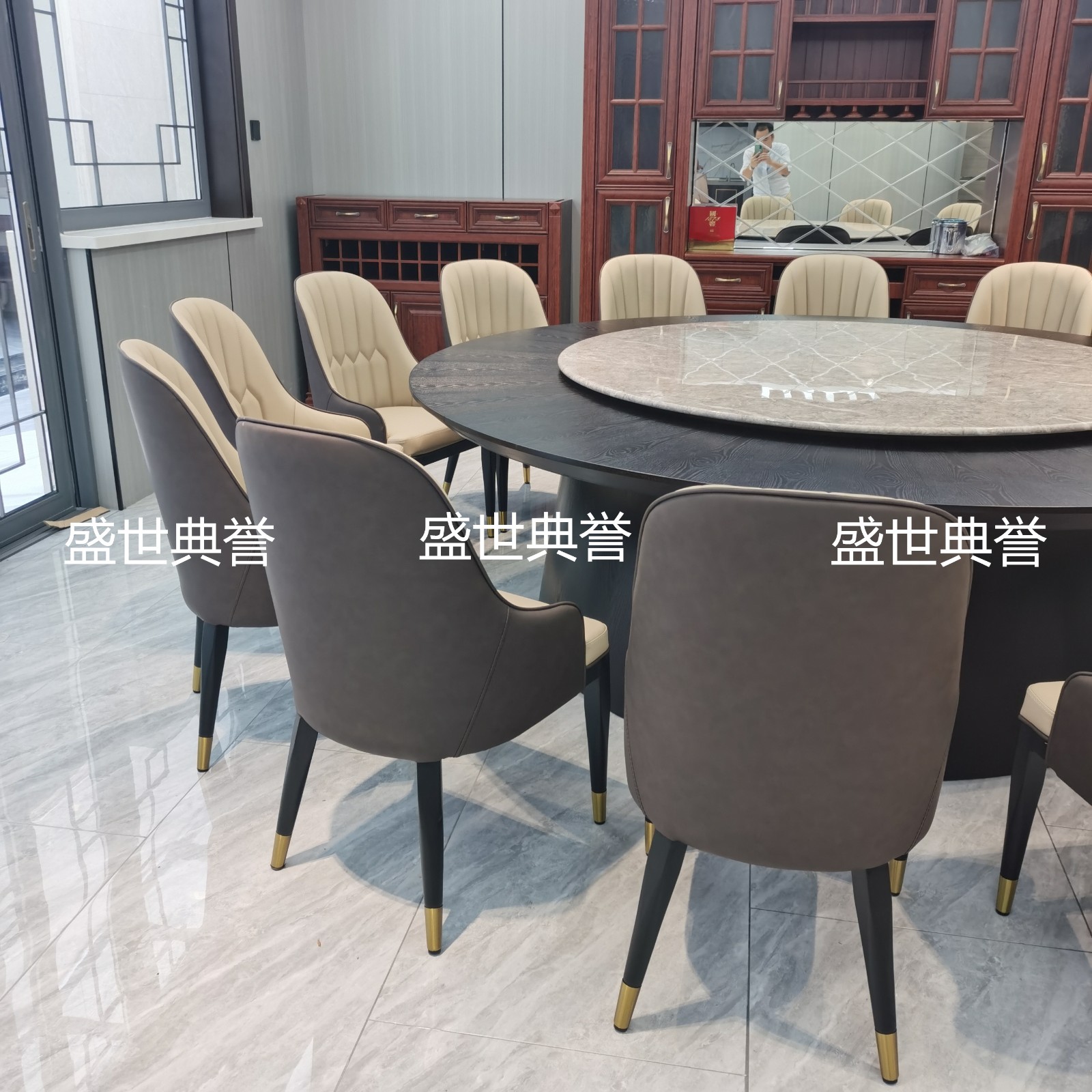 嘉兴明档餐厅轻奢椅子海鲜餐厅现代简约菠萝椅餐椅酒店实木餐桌椅