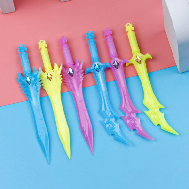 新款武器中性笔宝剑镰刀造型中性笔创意黑色水笔学生用品奖励品