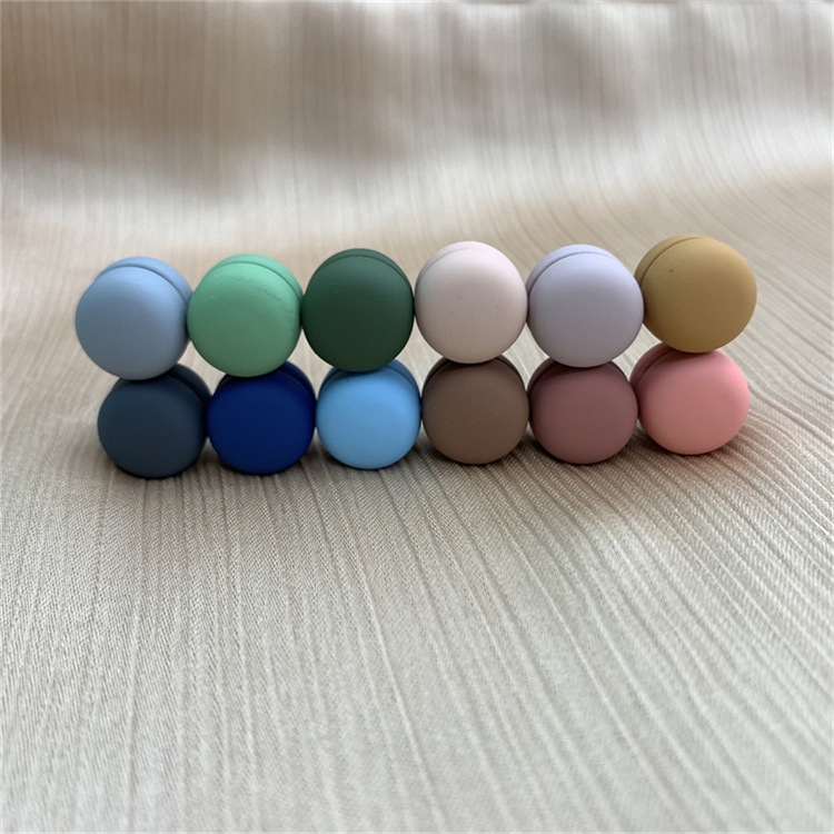 Hot Sale Magnet Button Round Scarf Brooches Pins For Women 