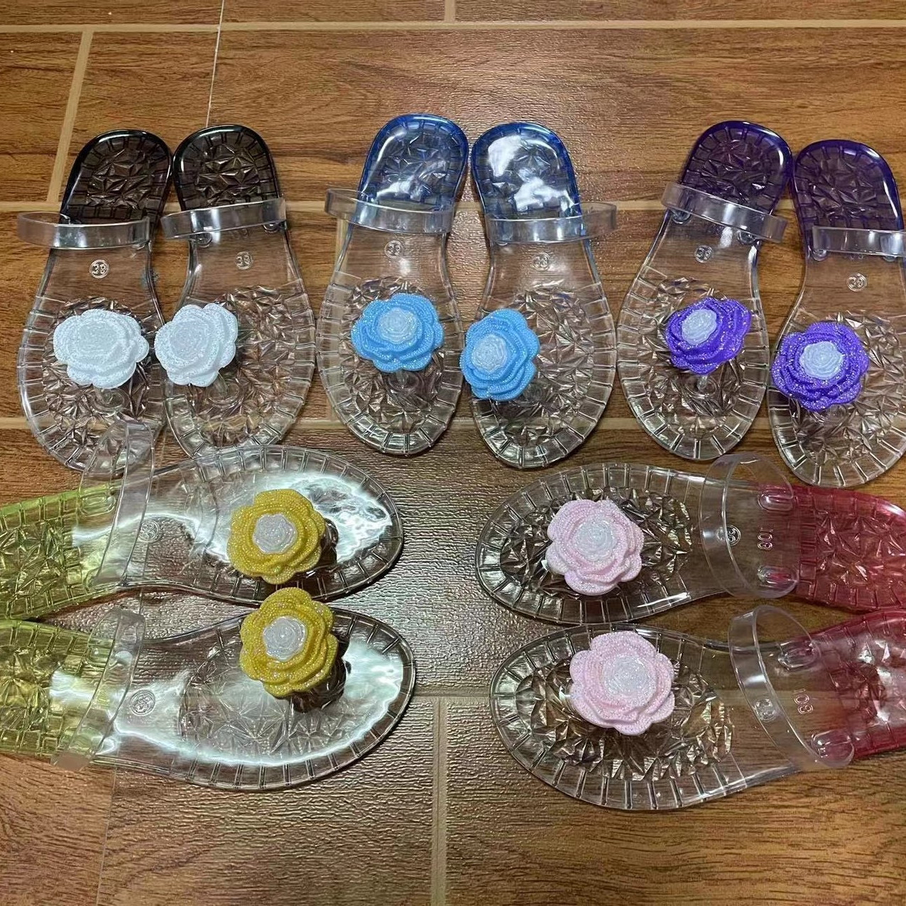 拖鞋女夏花朵透明渐变外穿沙滩凉拖鞋居家软底浴室洗澡防滑拖鞋