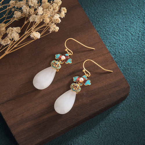 202 autumn and winter national fashion new jewelry ancient gold-plated enamel painted imitation hetian jade vintage earrings earrings for women