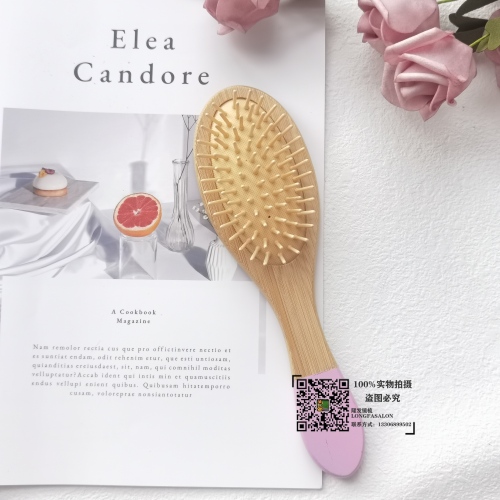 Massage Comb Wooden Comb Wide Tooth Fluffy Hair Can Create a Comfortable， Convenient and Beautiful Shape