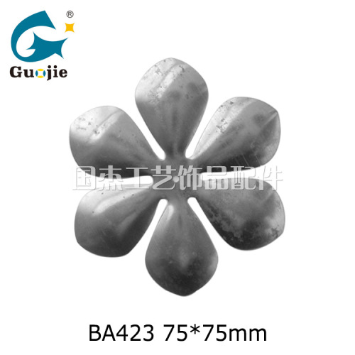 Ba423 Six-Flap Angular Combination Stamping Laminate Plum Metal Object Flower Household European Manor Iron Flower Arrangement Accessories