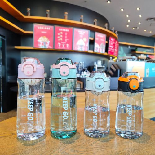 New Korean Outdoor Portable Handle Plastic Space Cup Men‘s and Women‘s Sports Water Cup with Tea Compartment Direct Drinking Cup Wholesale
