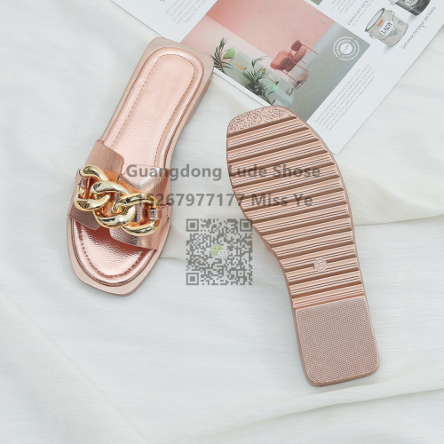 summer new foreign trade women‘s slippers square toe flats chain sandals women