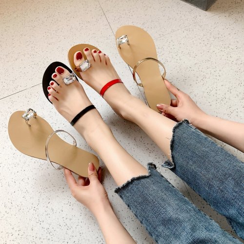 sandals women‘s summer rhinestone toe slip-on beach slippers thin strap large size flat heel flip-flops women‘s foreign trade customized