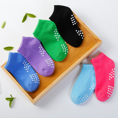 Factory Direct Supply Glue Dispensing Non-Slip Parent-Child Activity Socks Yoga Socks Breathable Sweat Absorbing Kid‘s Socks in Stock Wholesale Customized