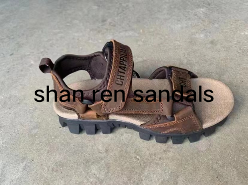 Platform Men‘s Shoes 2022 Summer New Leather Casual Sandals Men‘s Outerwear Non-Slip Soft Bottom Beach Shoes Tide