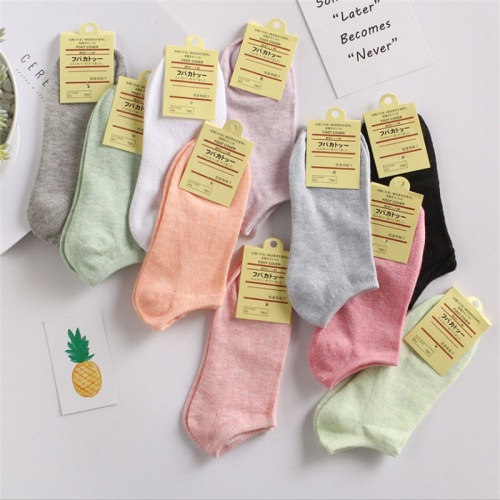 adult color cotton women‘s boat socks candy breathable sweat-absorbent women‘s socks solid color casual women‘s cotton socks low-cut socks
