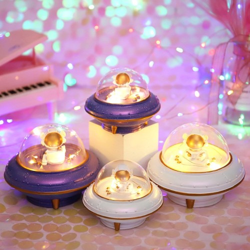 New Astronaut Series Spaceman Flying Light Living Room Creative UFO Star Light Children Bedroom Decoration Ornaments