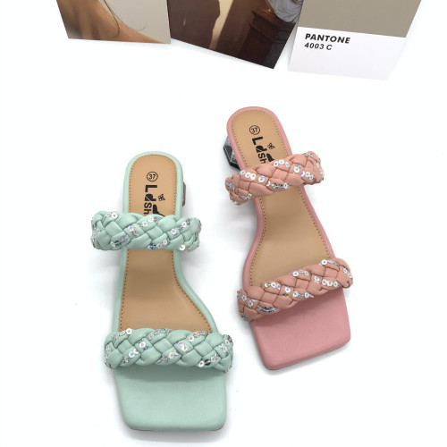 summer new slippers chunky heel low heel slippers guangzhou women‘s shoes handcraft shoes woven sequins women‘s slippers