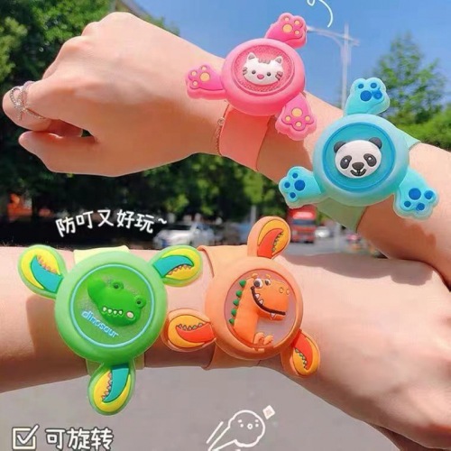 summer new flash mosquito repellent bracelet gyro cute cartoon adult children play artifact containing plant essential oil