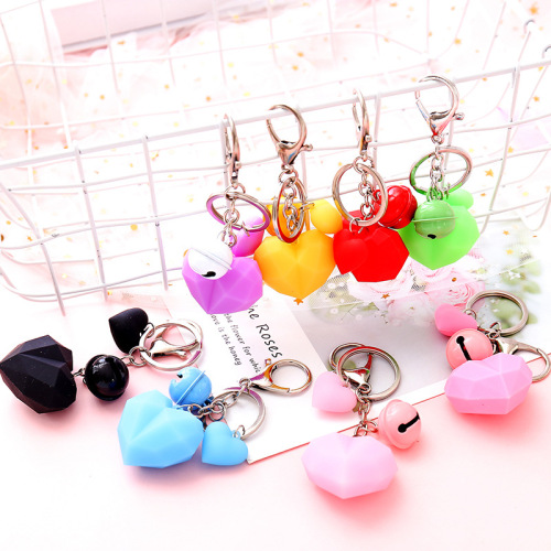 2518 Creative Cut Heart Shape Keychain for Men and Women Couple Pendant Bag Ornaments Car Key Accessories