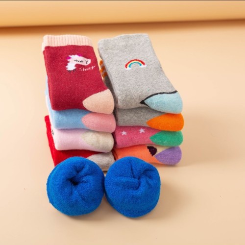 children‘s socks winter thickened warm terry socks cartoon boys and girls mid-calf socks stall supply