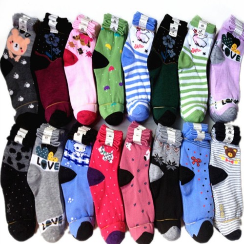 Leisure Mid-Calf Cotton Socks for Middle-Aged and Elderly Women Socks Winter Socks Stall Cartoon Women Socks Wholesale