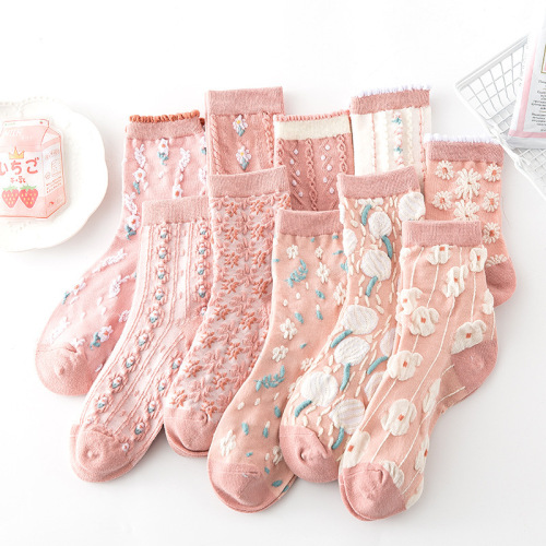 Women‘s Socks Autumn and Winter New Socks Women‘s Cute Pure Cotton Socks Embossed Pink Three-Dimensional Small Flower Tube Socks Wholesale