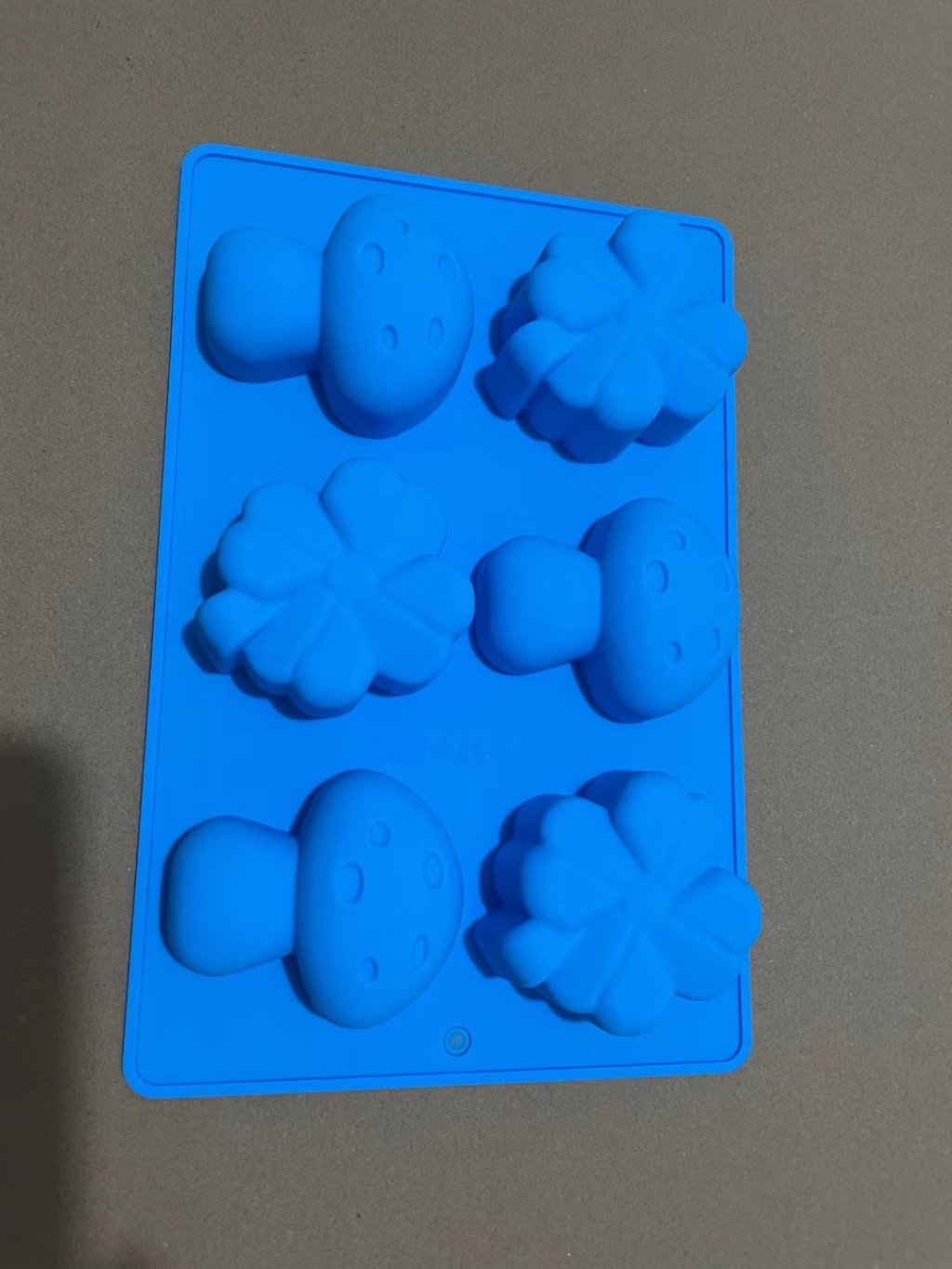 硅胶模KT猫凯蒂猫新款正品巧克力模熊迪斯尼维尼熊 pic 8
