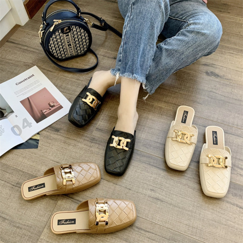 Cross-Border Direct Supply New Flat Roman Slippers Women‘s Half Closed Toe Outdoor Sandals Casual Beach One Piece Wholesale