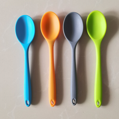 manufacturer‘s hot selling children‘s silicone spoon high temperature resistant ceramic non-stick pan special dense soup spoon mixing spoon salad spoon