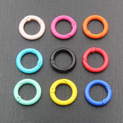 25 color alloy opening key ring spring fastener luggage keychain spring coil key ring accessory bag hanging buckle