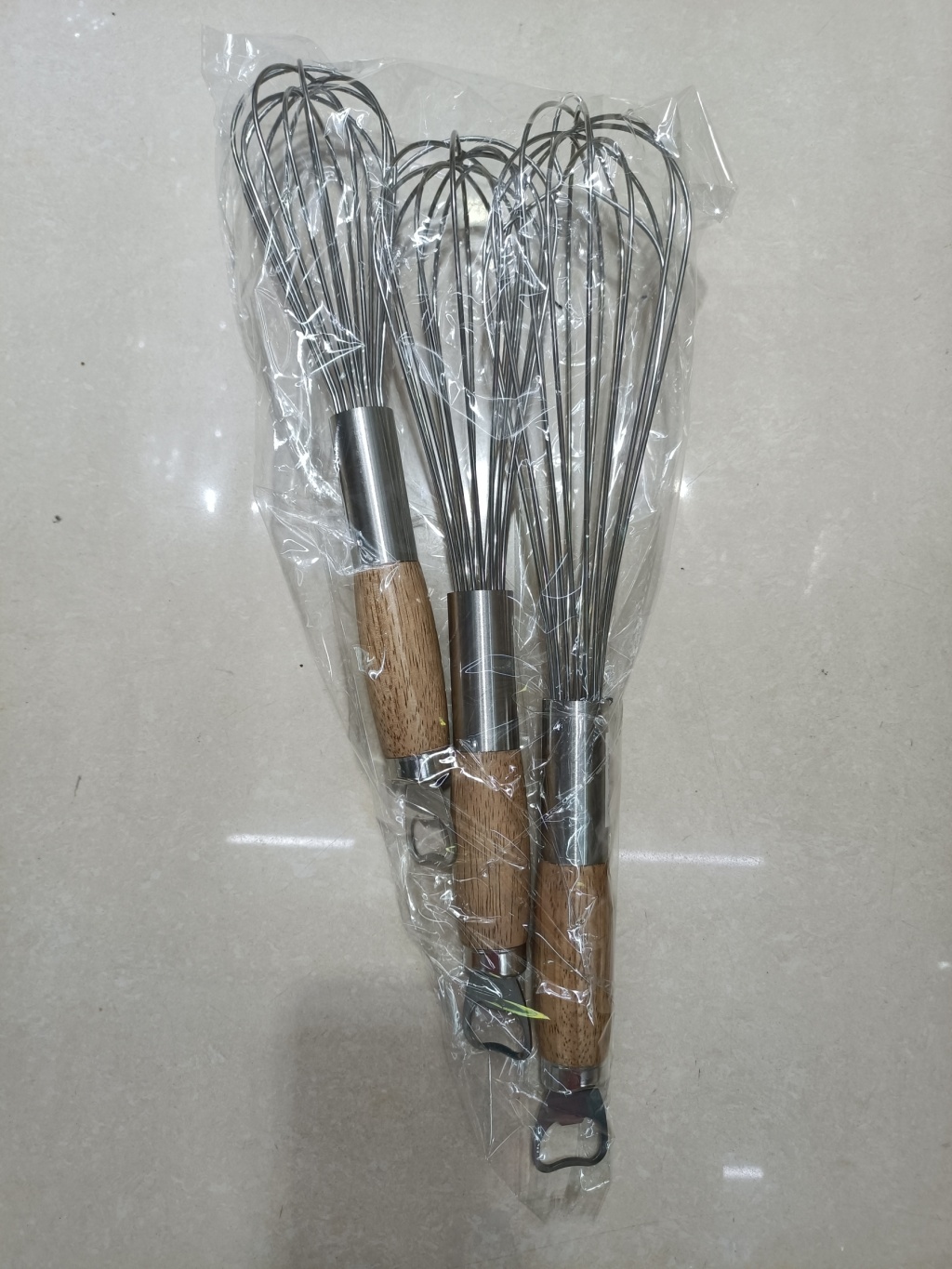 Press the egg beater and electric bubble beater pic 37