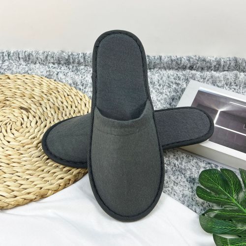 disposable gray plush cloth slippers for new hotel， hotel， bed & breakfast， beauty salon rooms